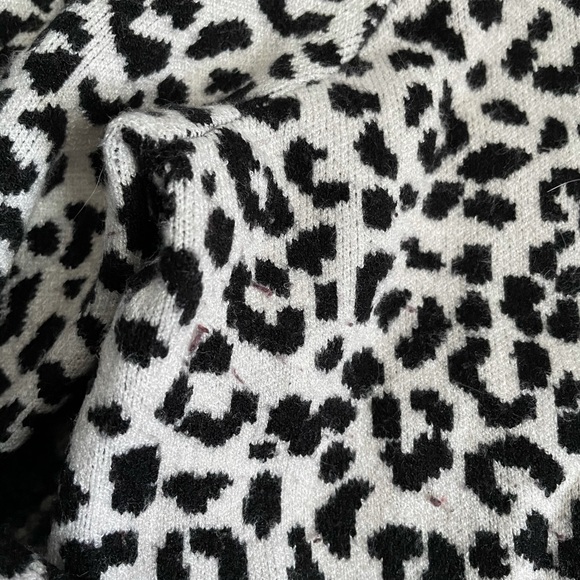 Cynthia Rowley Leopard Sweater - Picture 5 of 5